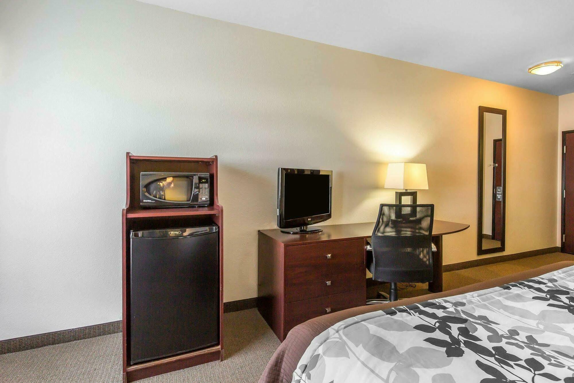 Sleep Inn & Suites Bush Intercontinental - Iah East Хъмбъл Екстериор снимка